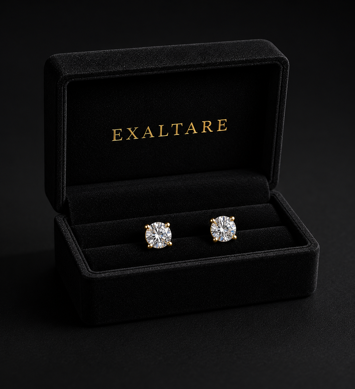 Lumière Stud Gold Earring