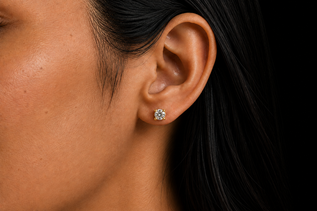 Lumière Stud Gold Earring